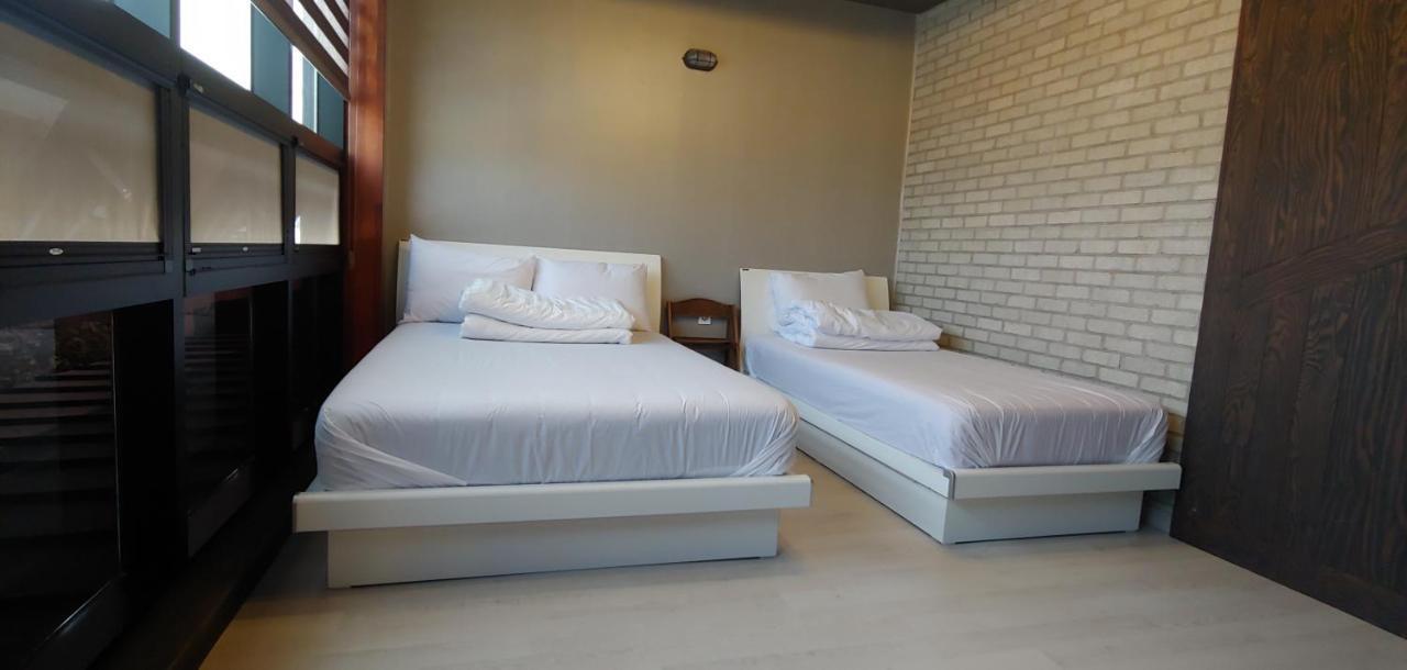 White Windmill Guesthouse Mokpo Esterno foto